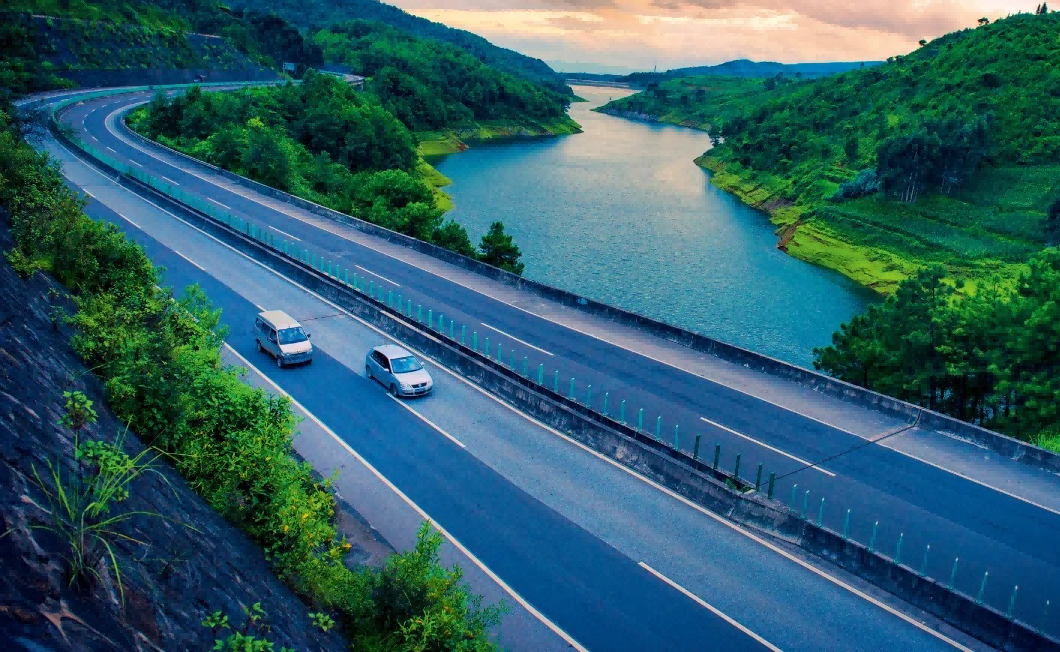 Highway Greening Goes Green with Growing Media